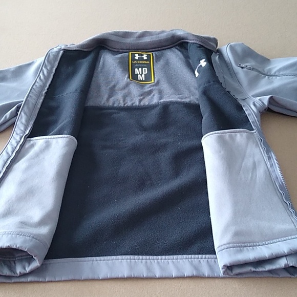 UNDER ARMOR STORM COAT SIZE M MEN GRAY WITH THREE ZIP POCKETS - Picture 7 of 14